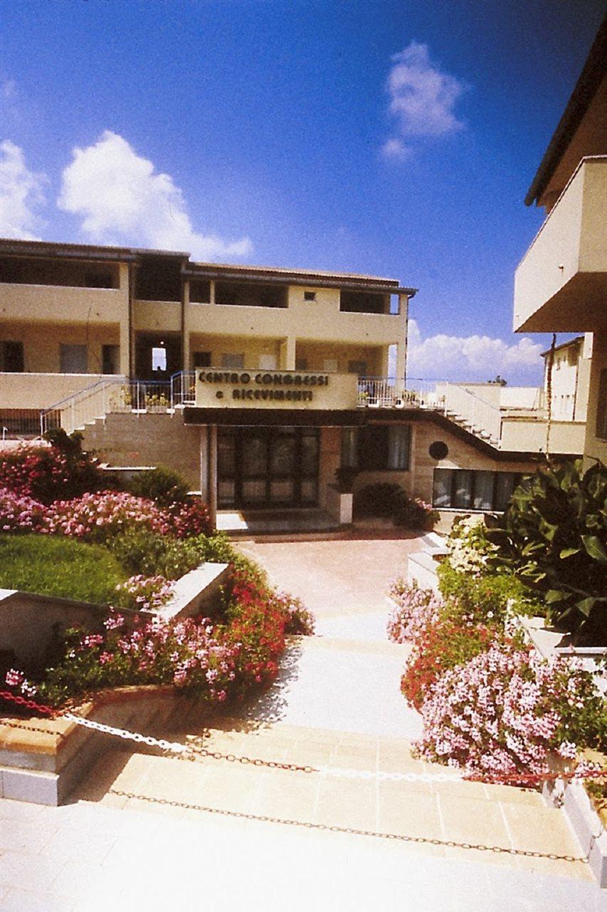 La Pace Village Residence Club Tropea Bagian luar foto